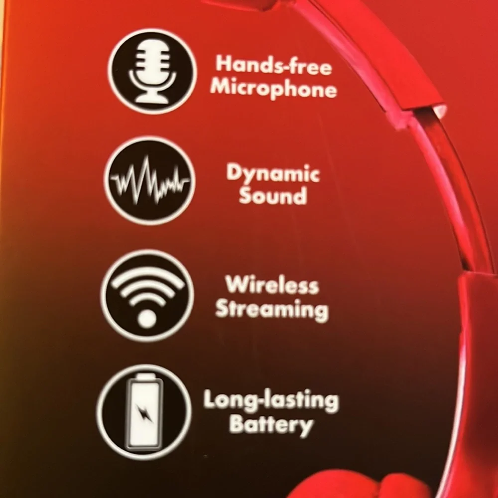 Wireless Bluetooth Headphones with built in microphone for all your gaming